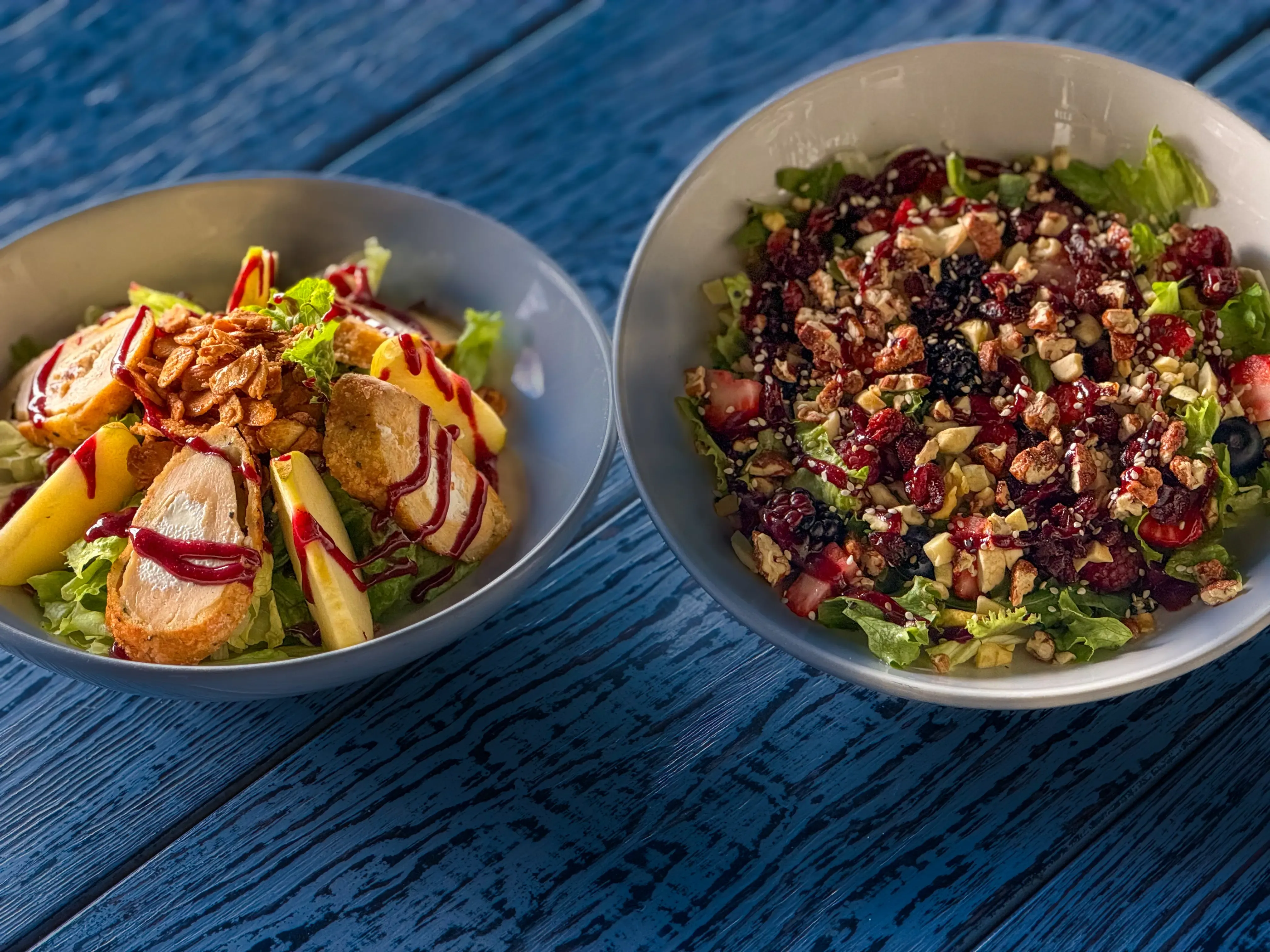 Promo Jueves — Ensaladas + Postres